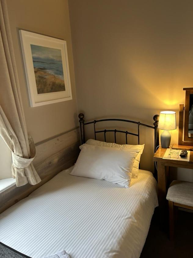 Admiral Macbride Bed & Breakfast Plymouth Ngoại thất bức ảnh