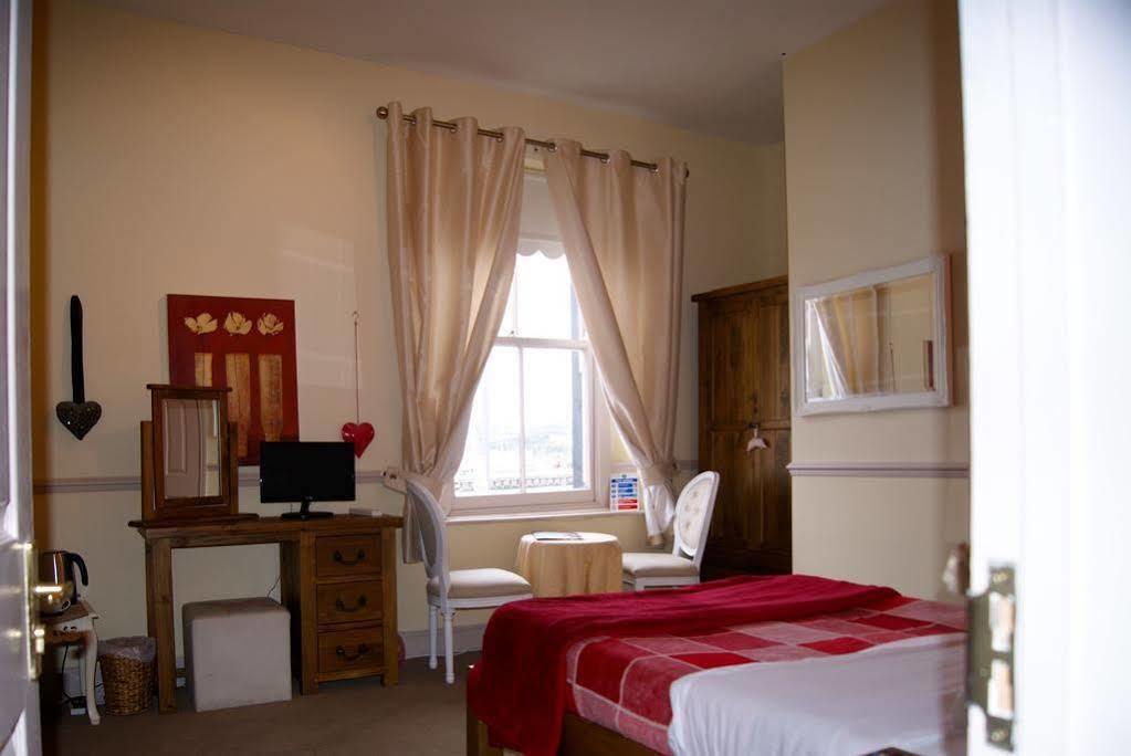 Admiral Macbride Bed & Breakfast Plymouth Ngoại thất bức ảnh